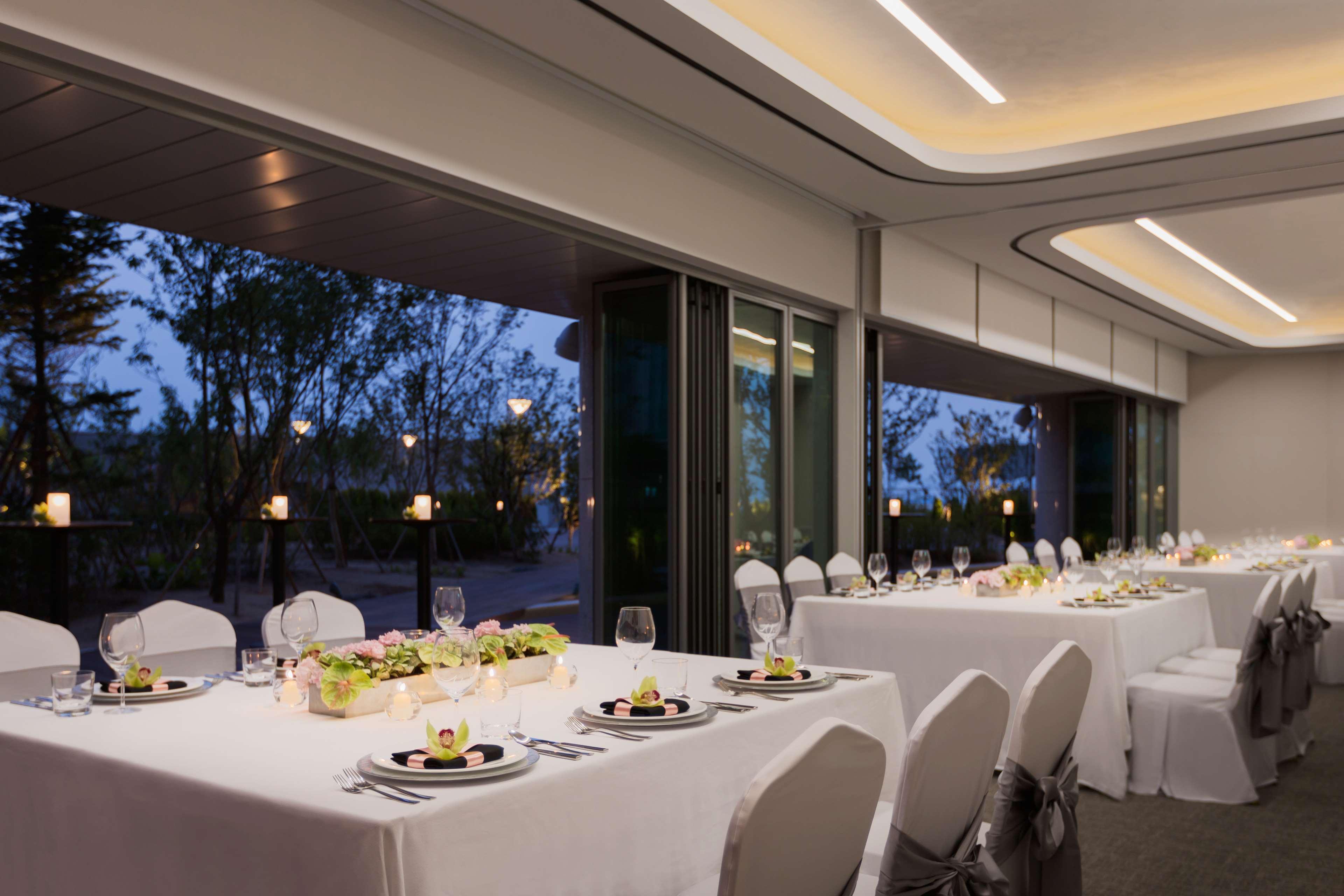 Grand Hyatt Hotel