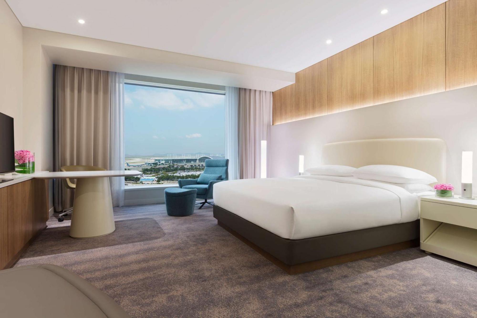 Grand Hyatt Hotel 5*
