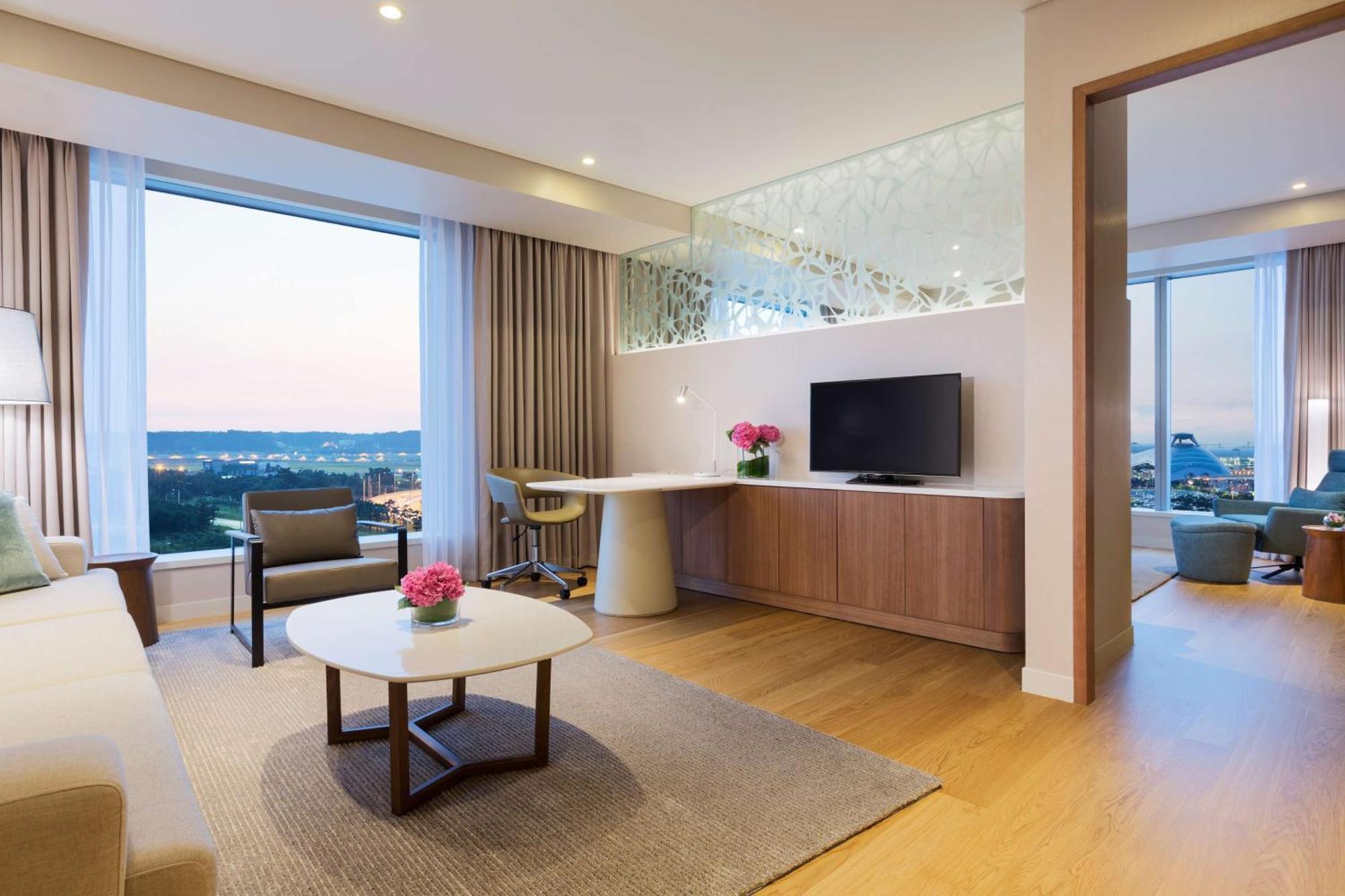 Grand Hyatt 5*